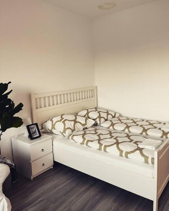 Wunderschoene 3-Zimmer Wohnung Fuer 6 Personen เบรเมน ภายนอก รูปภาพ